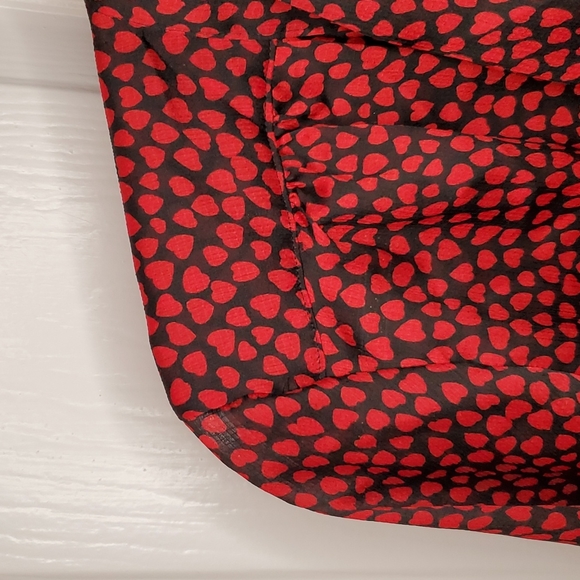 ❤❤❤ Valentine's Heart Romantic Blouse! NWOT Size Small ❤❤❤ - Picture 6 of 16